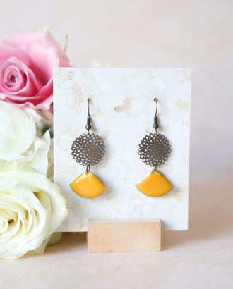 Flore bronze jaune b0bb7ec5