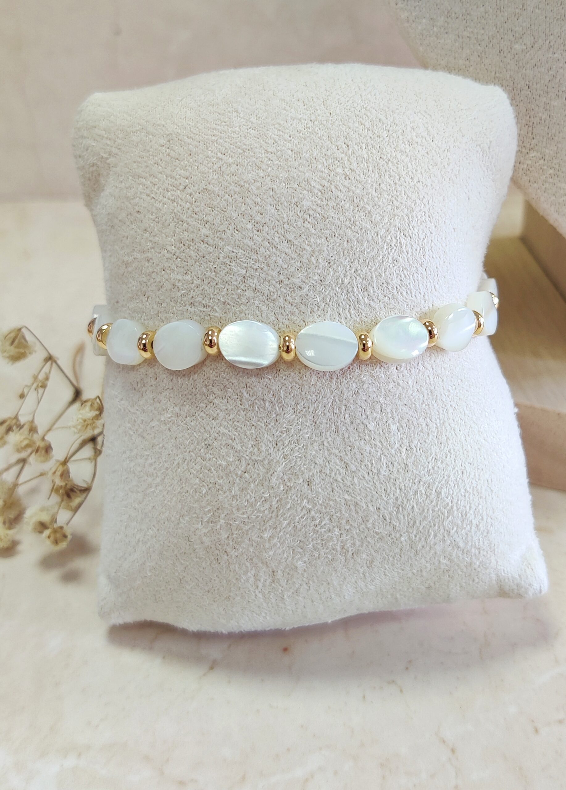 Bracelet chaîne Charlotte 1 Bracelet Charlotte Nacré