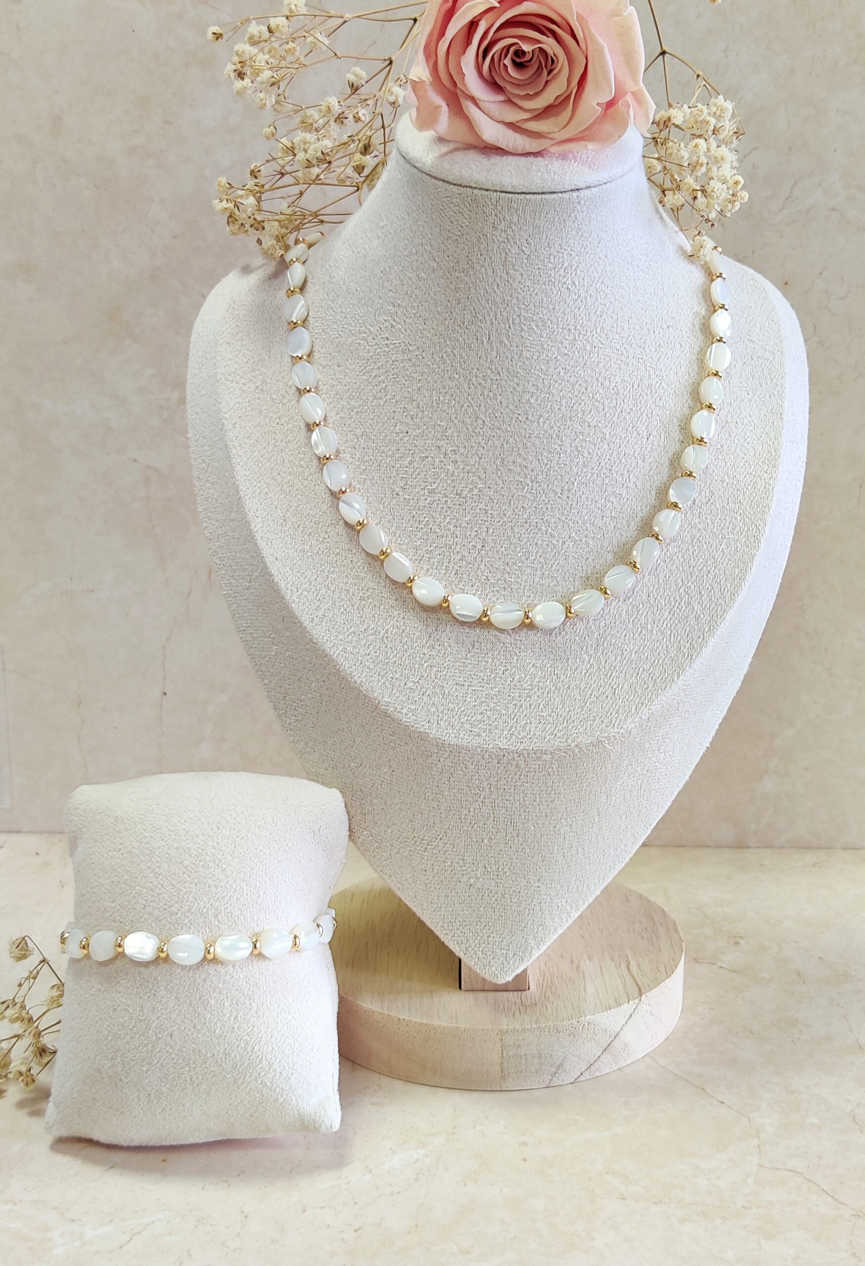 Collier Charlotte 3 Collier et Bracelet nacré Charlotte