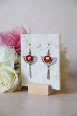 Boucle oreille argentée et rouge