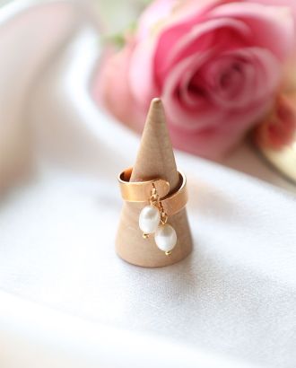 Bague romane ajustable perle d'eau douce, nacre, plaqué or