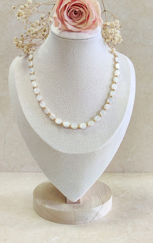 Collier Charlotte Nacre scaled fdf59754